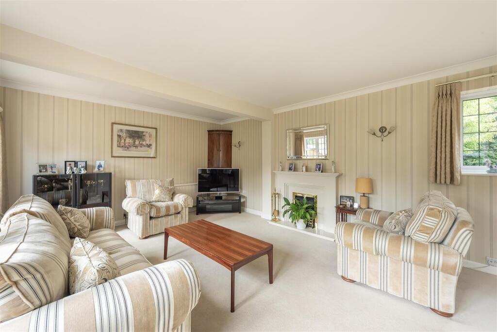 House in St Albans - View 2