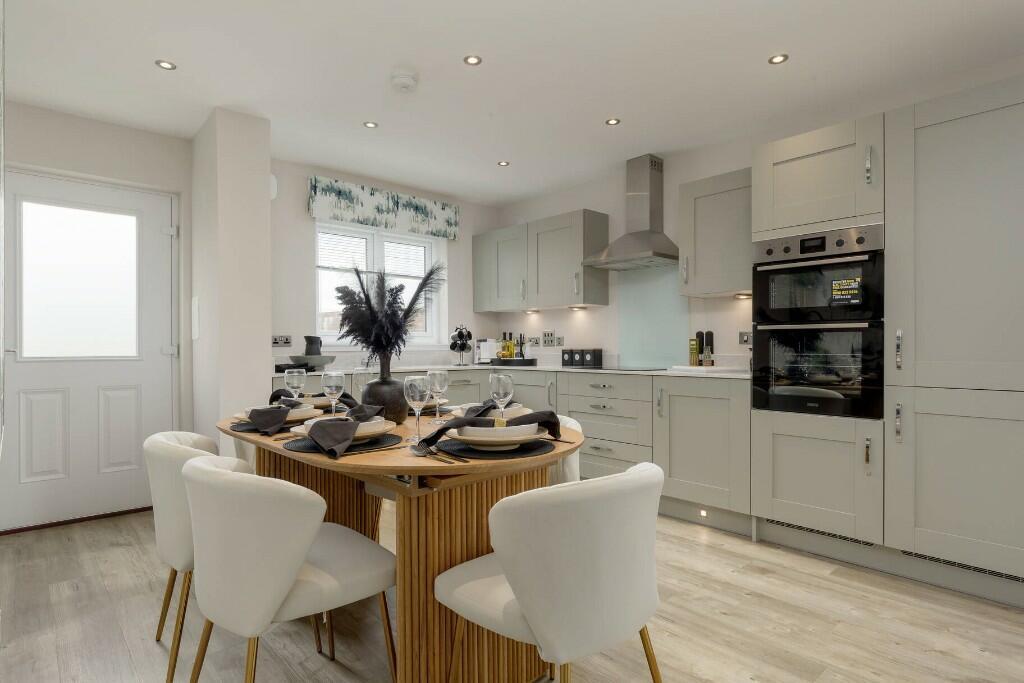 House in Hamilton, South Lanarkshire - View 4