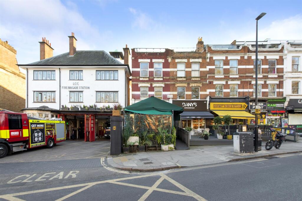 Main image of property: 327 West End Lane, West Hampstead, London NW6