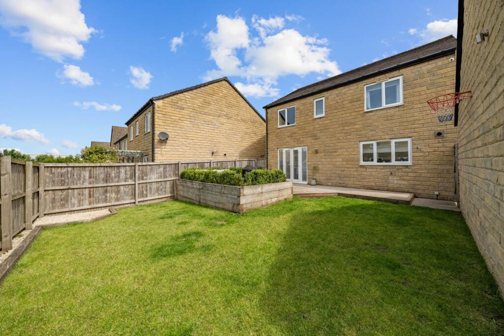 House in Kirklees, West Yorkshire - View 4