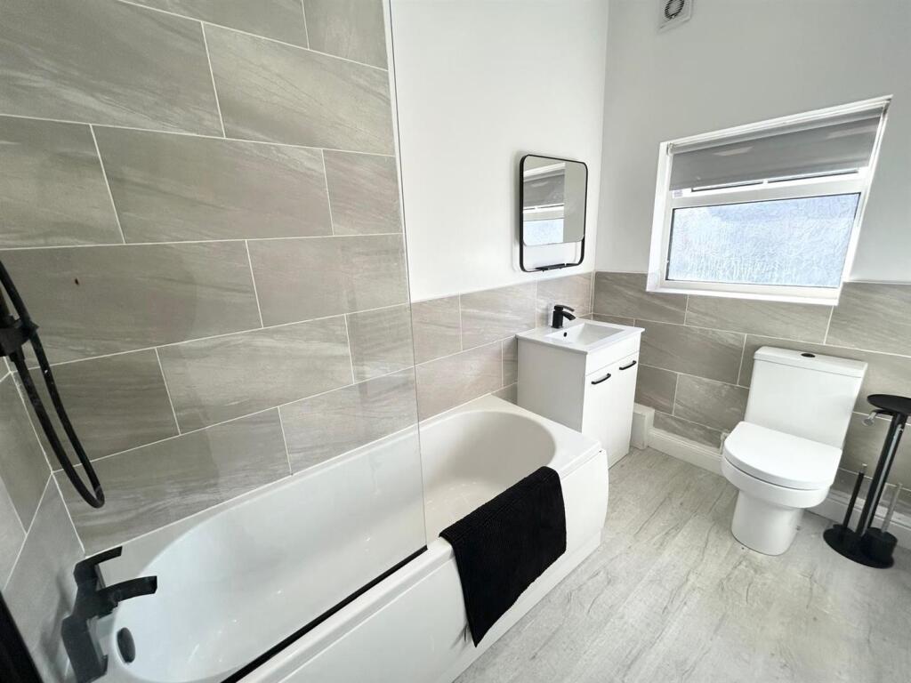 House in Darlington - View 4