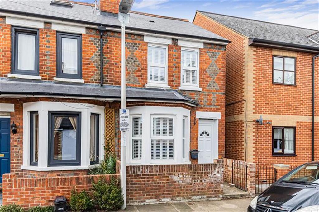 Main image of property: Queens Road, Caversham, Reading