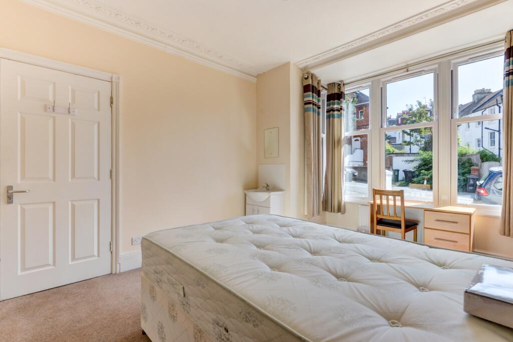 House in Brighton - View 2