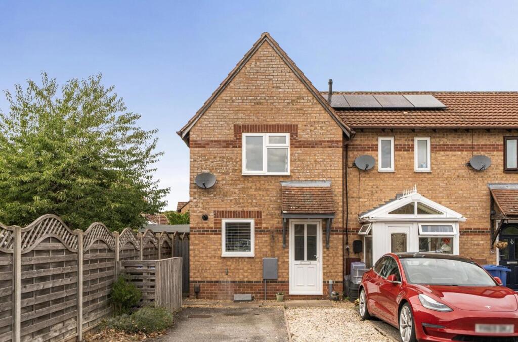Main image of property: Spruce Drive, Bicester, Oxfordshire
