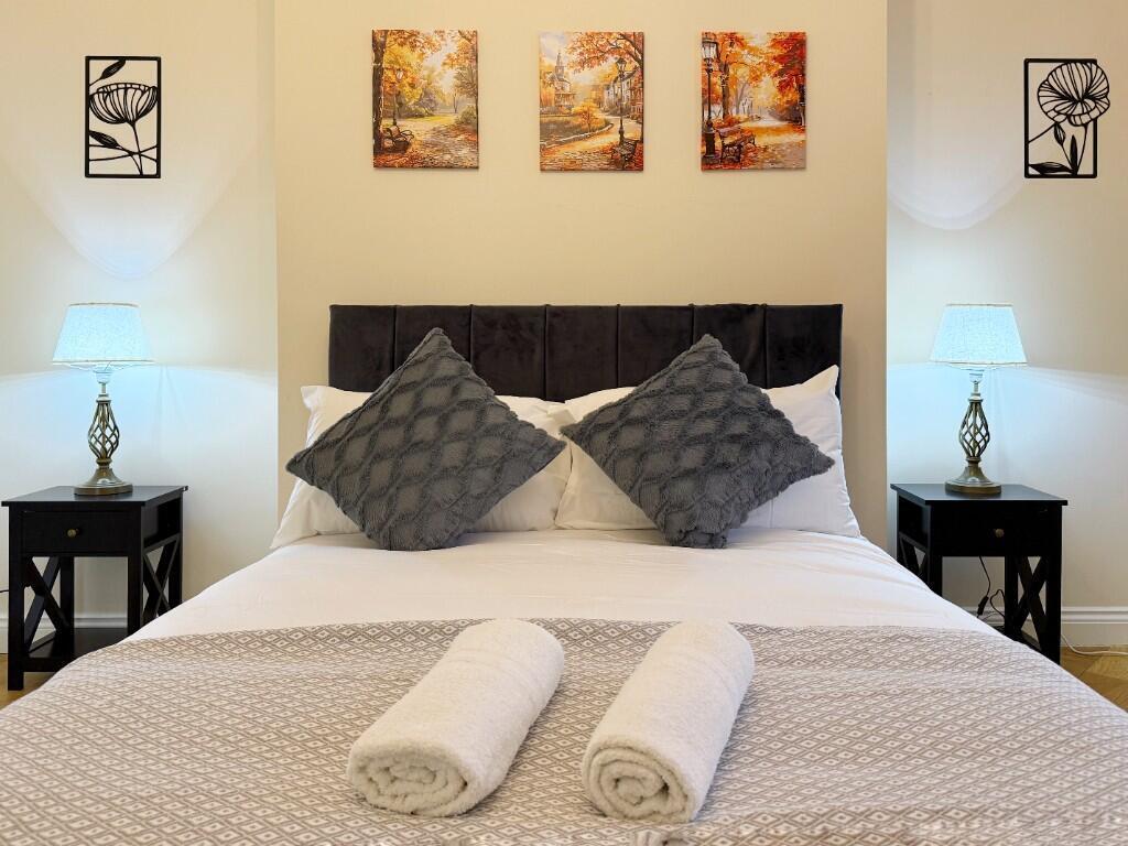 Main image of property: Cyprus Road, London, N3