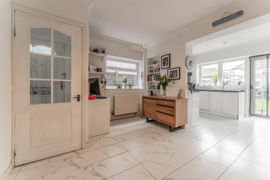 House in London - View 4