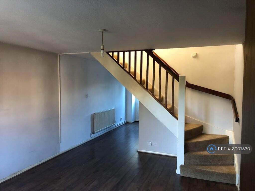 House in Rochester - View 4