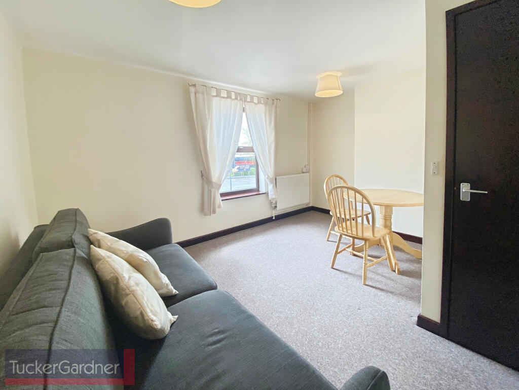 Apartment in Cambridge - View 5
