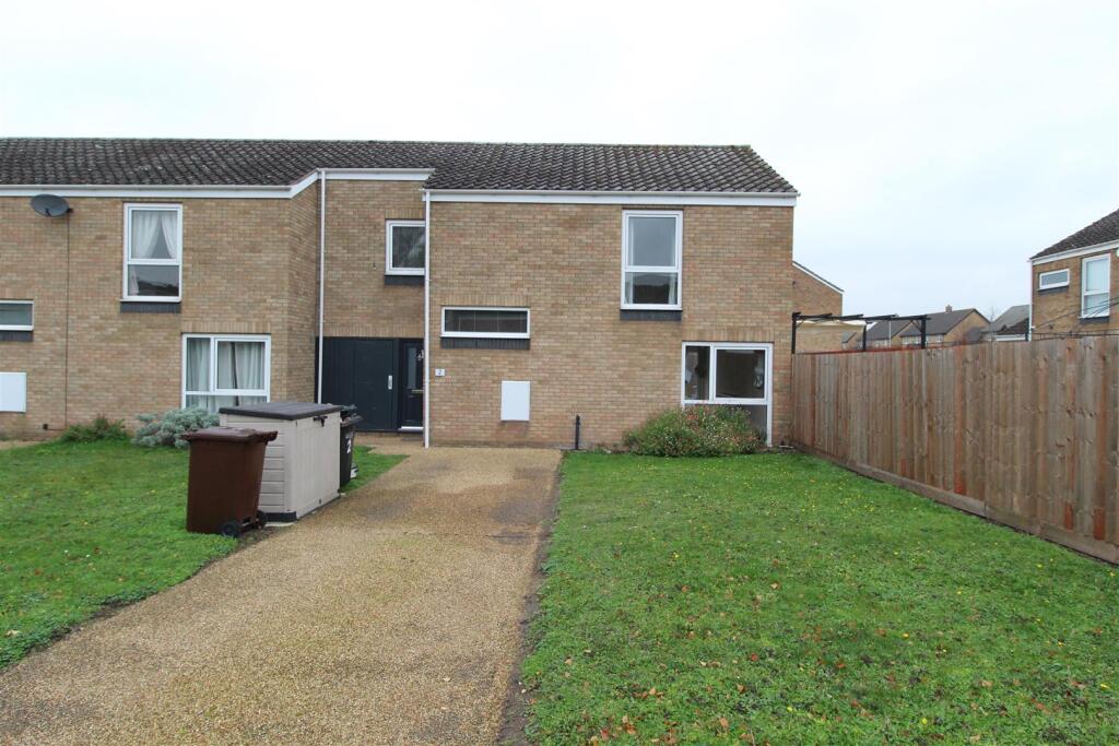 Main image of property: Oak Lane, Raf Lakenheath