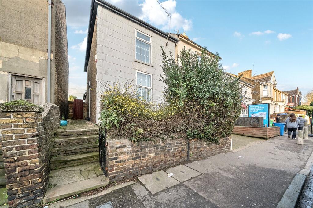 Main image of property: Canterbury Road, Sittingbourne, ME10