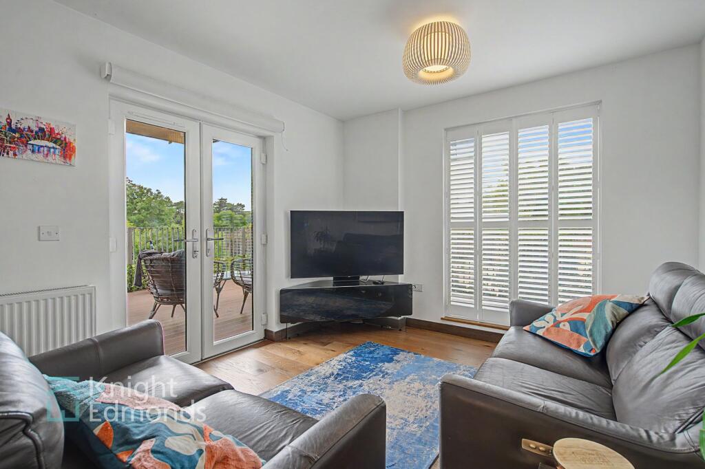 Apartment in Maidstone, Kent - View 4
