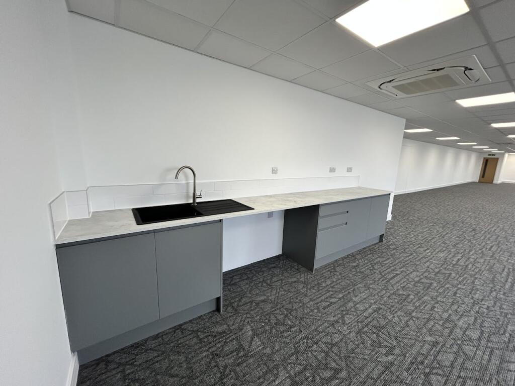 Additional image 5 of First Floor, Highlands House, Highlands Road, Solihull, B90 4ND