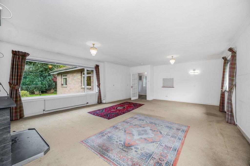 House in Kirkcaldy, Perth and Kinross - View 4