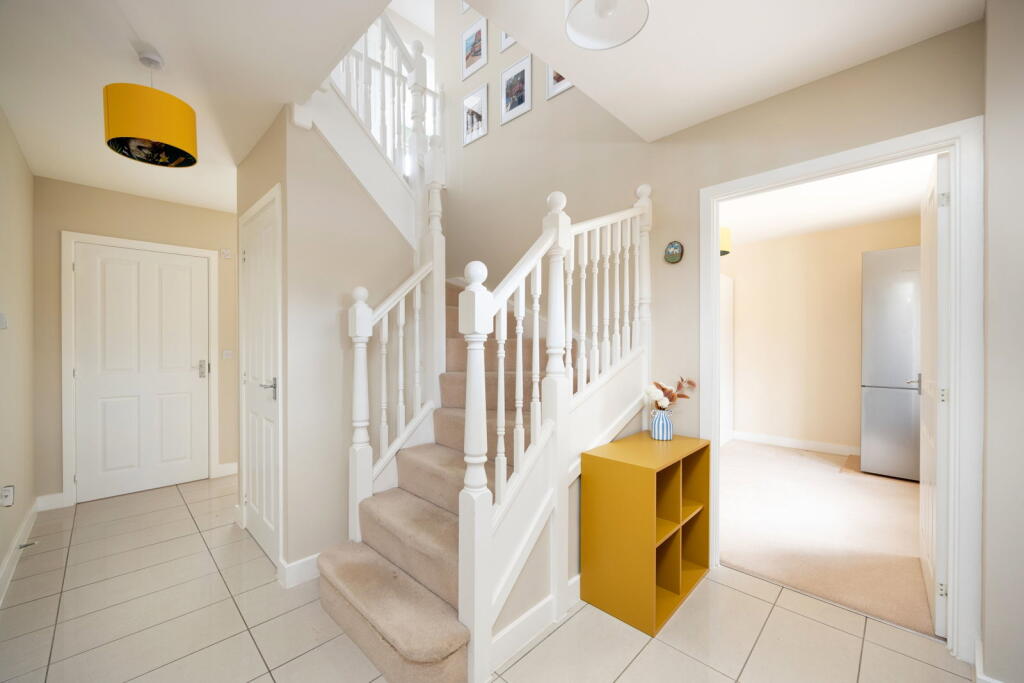 Keepers Road, Devizes, Wiltshire, SN10 2FP photo 3