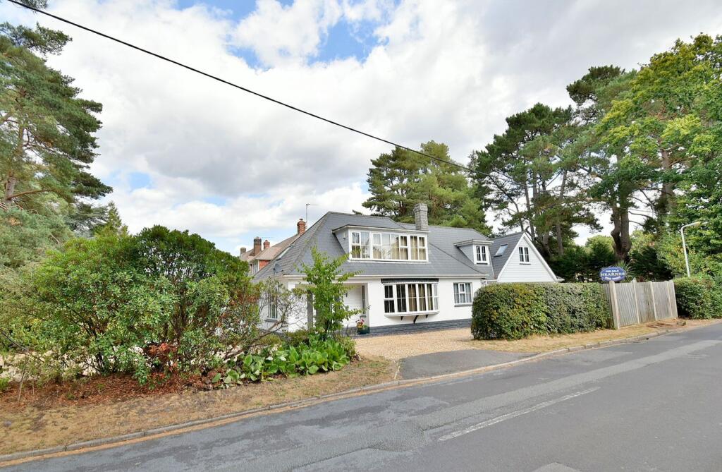 House in Ferndown