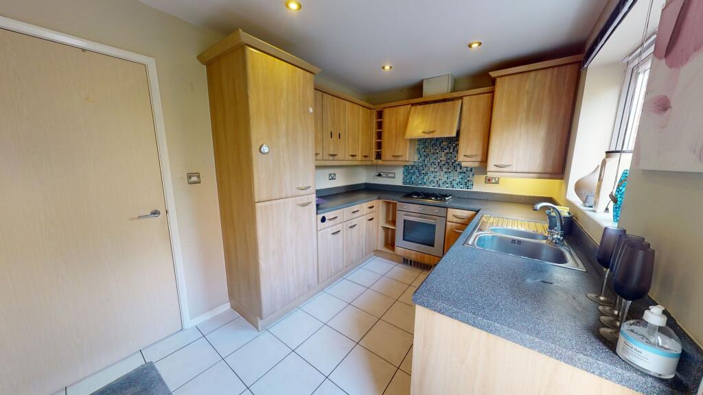 Brentleigh Way, Stoke-On-Trent, ST1 photo 2
