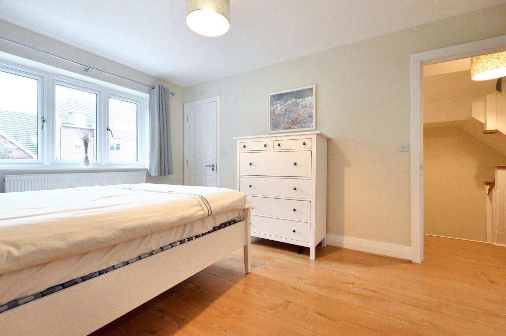 Additional image 16 of Wain Close, St Albans, AL1