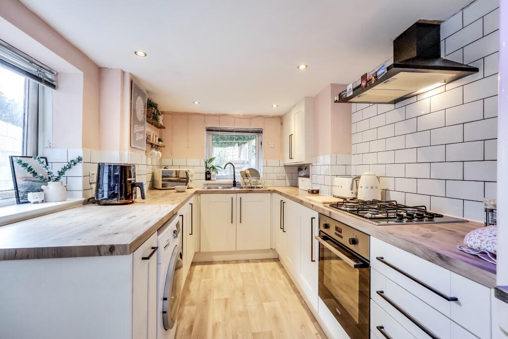 House in Southampton - View 2