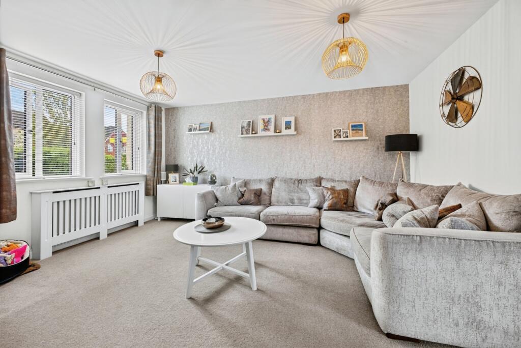 House in Duston, St Crispin's, Upton - View 4