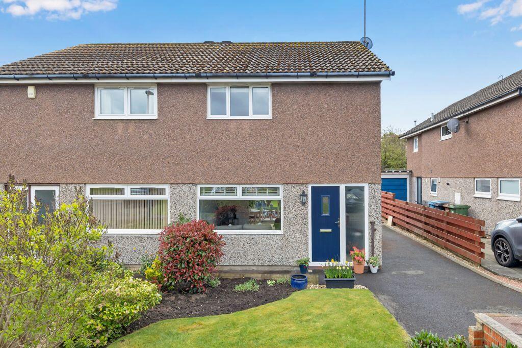 Main image of property: 15 Wishart Avenue, Bonnyrigg, EH19 3QF