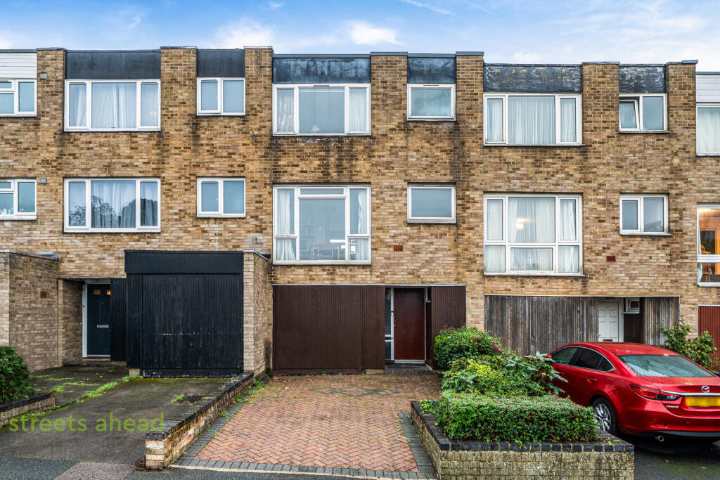 Main image of property: Turnpike Link, Croydon, CR0