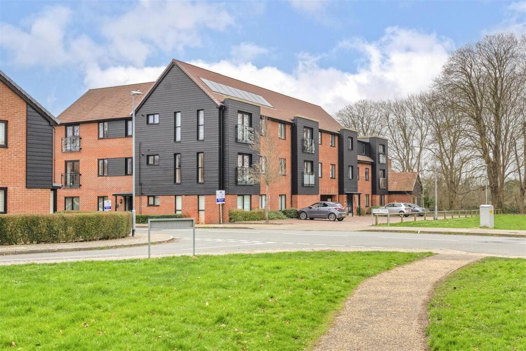 Main image of property: Hawley Drive, Leybourne, West Malling