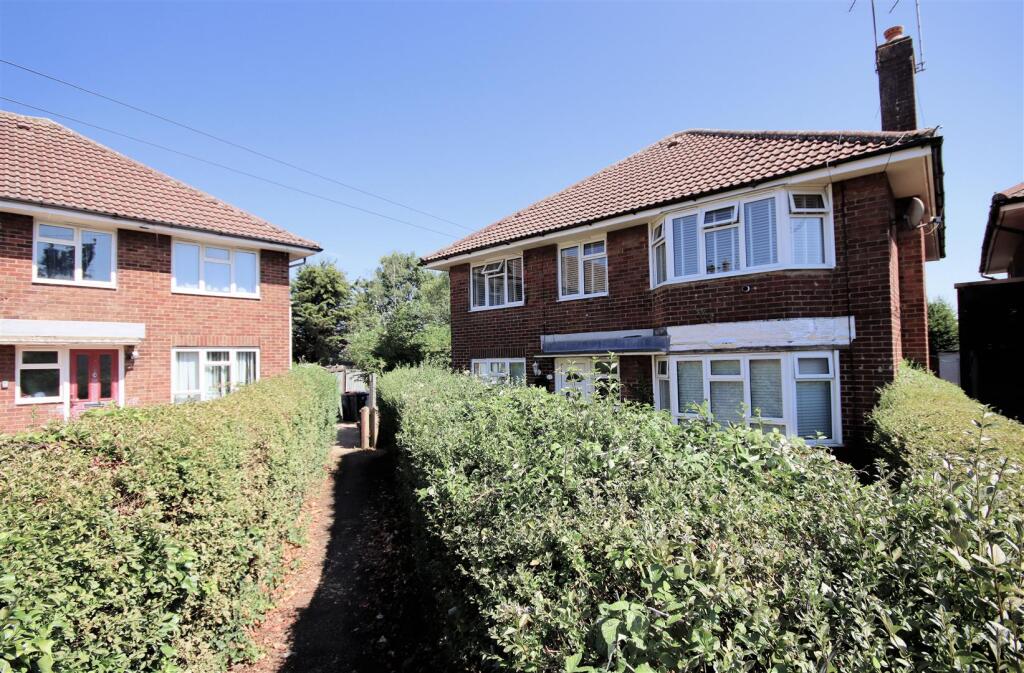 Main image of property: Bush Close, Toddington, Dunstable