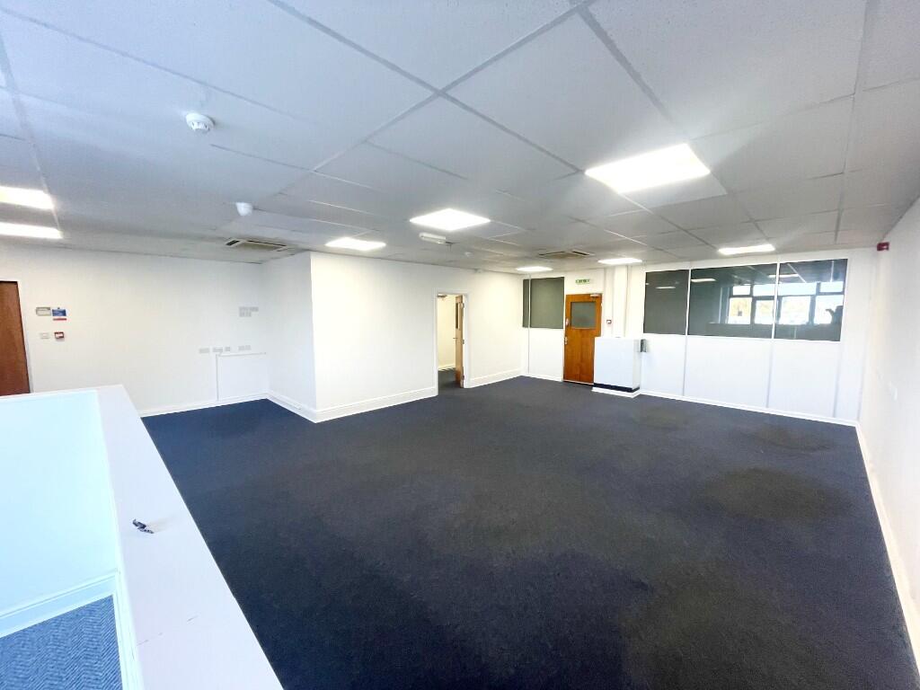 Main image of property: Middlemore Lane West, Walsall, West Midlands, WS9