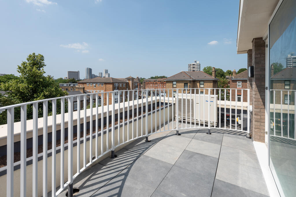 Main image of property: Manerium House, Manor Park, London, SE13 5RN