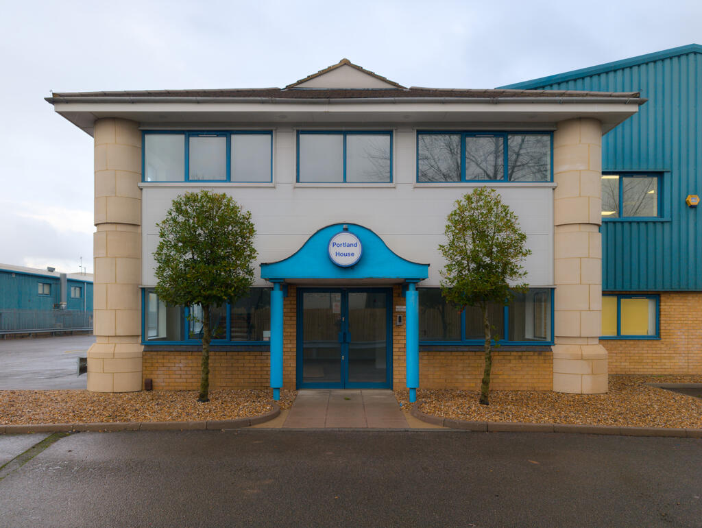 Main image of property: Portland House, Mayer Way, Houghton Regis, Dunstable, Bedfordshire, LU5