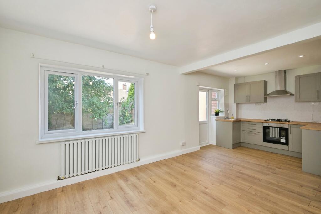 Broadfield Walk, BIRMINGHAM, West Midlands, B16 photo 2