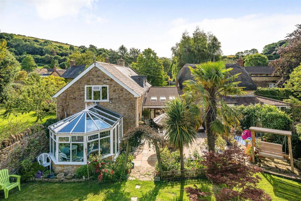 Main image of property: Cat Street, Chiselborough, Stoke-Sub-Hamdon