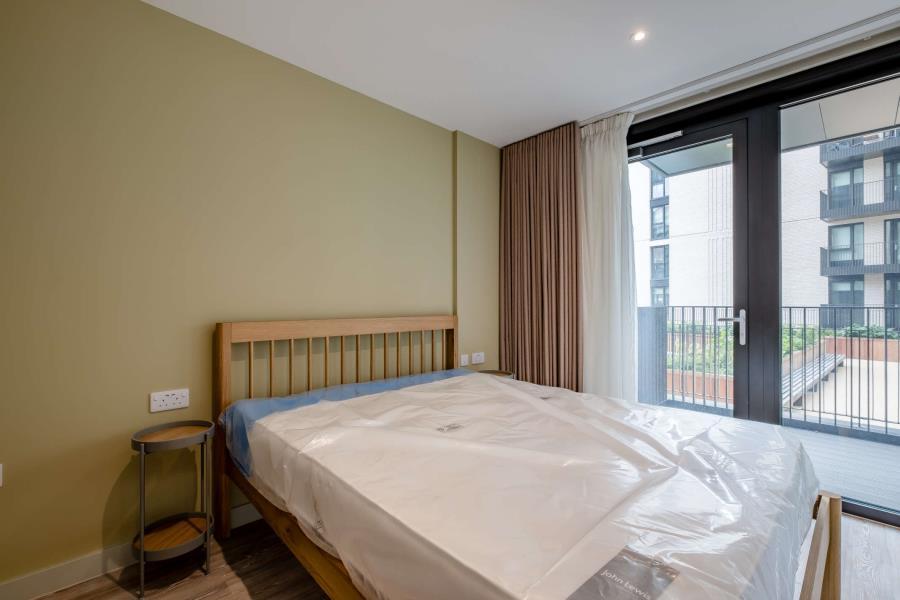 Apartment in London - View 3