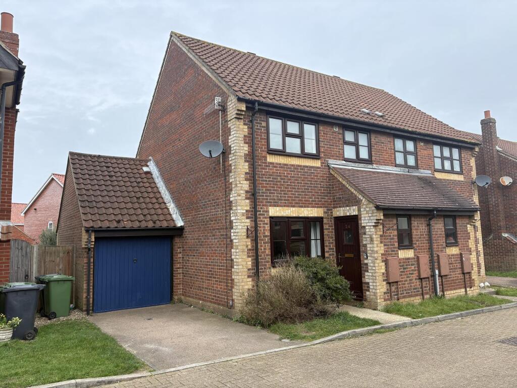 Main image of property: Woodhouse Close NR26