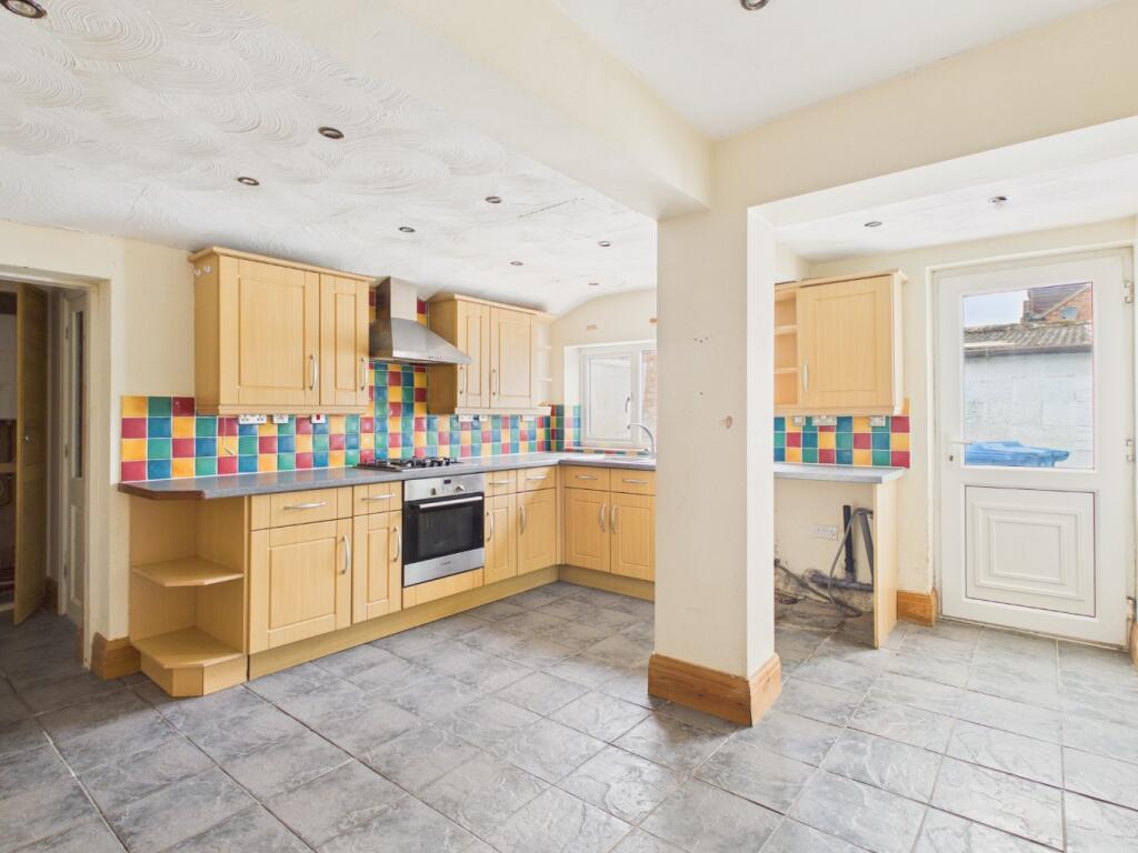House in Brandesburton, East Riding of Yorkshire - View 3