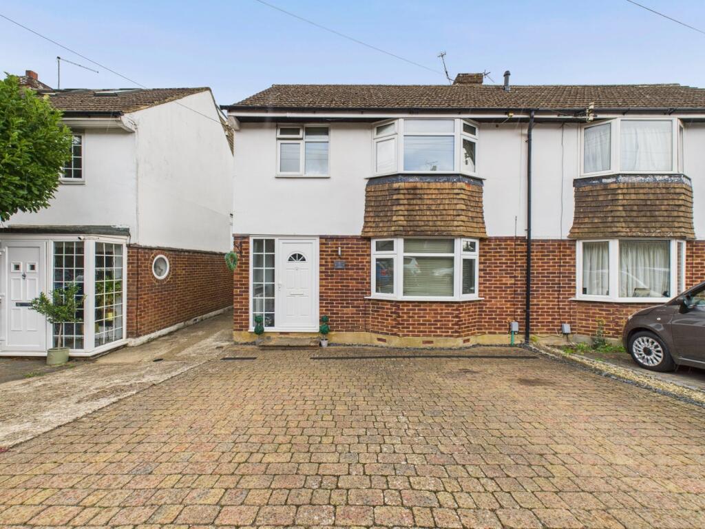 Main image of property: Albion Road, Chalfont St. Giles, Buckinghamshire, HP8
