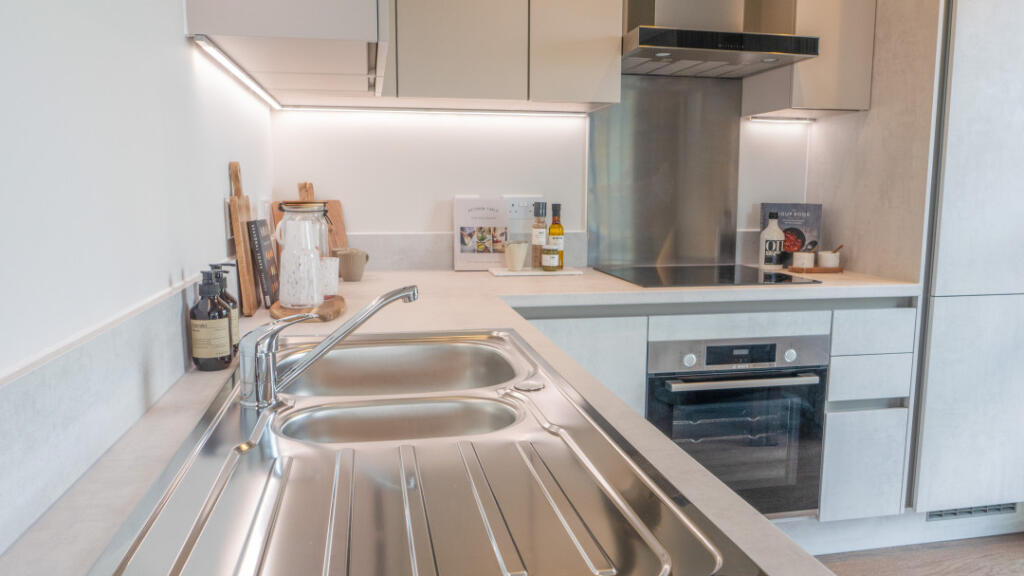 Apartment in Reading - More