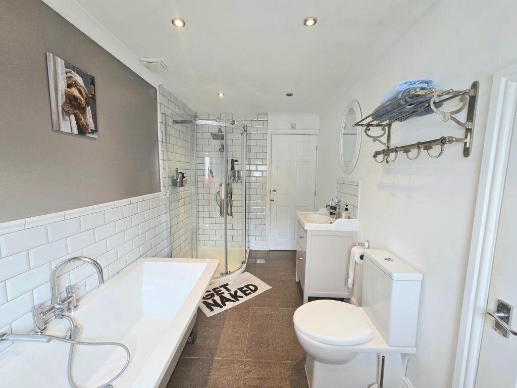 House in Ogmore Vale, Ogmore Valley - View 4