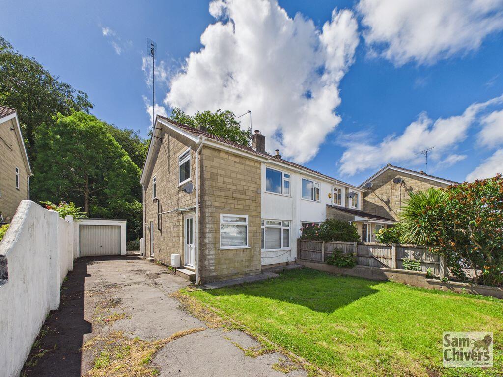 3-bed semi-detached on High Meadows, Midsomer Norton, £315,000