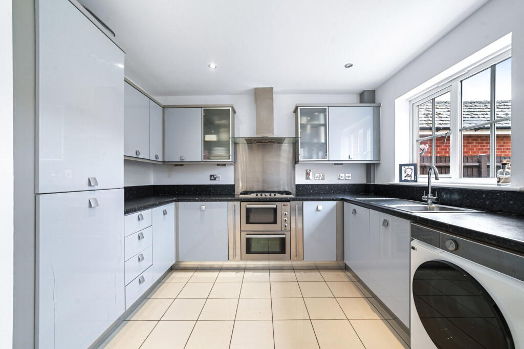 House in Colchester, Essex - View 4