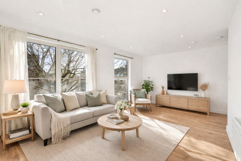 1-bed apartment on Clapham Road, London, £450,000