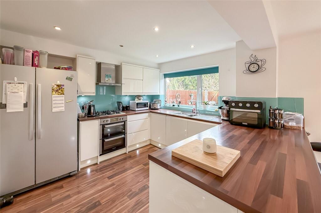 Additional image 17 of Tiverton Court, Harpenden, Hertfordshire, AL5