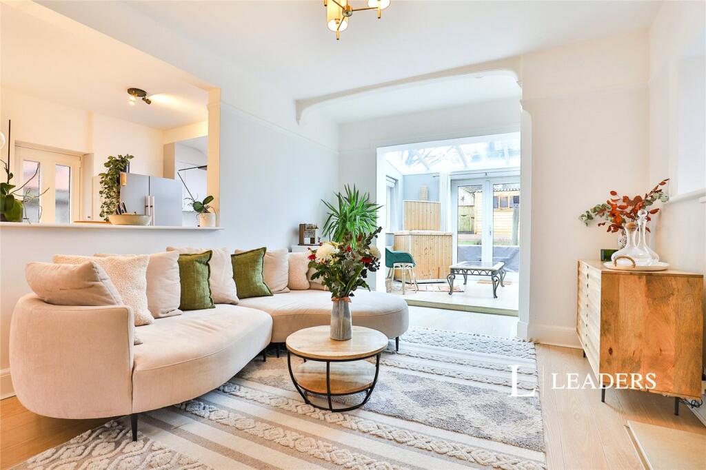 Main image of property: Parkstone Avenue, Poole, Dorset, BH14