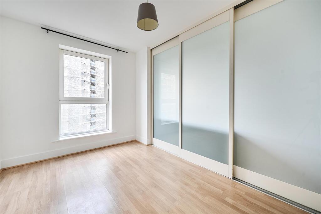 Apartment in Basingstoke and Deane, Basingstoke - View 3