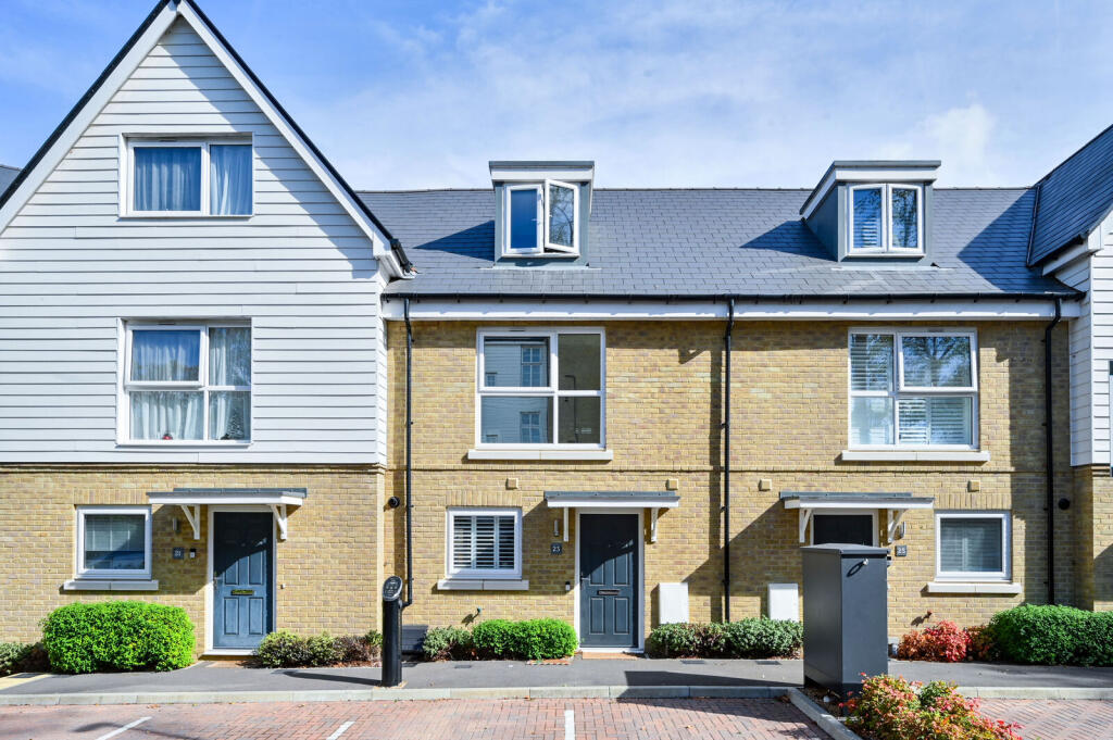 3-bed terraced on Gunpowder Road, Worcester Park, KT4, £620,000