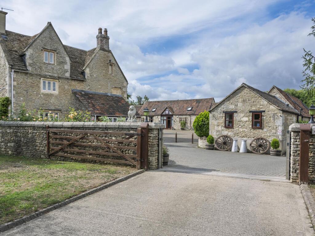 Additional image 35 of Riverside Cottage Holidays, Oldford Farm, Frome, BA11 2NF