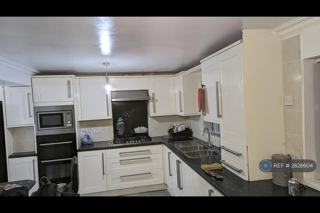 House in Birmingham - View 3
