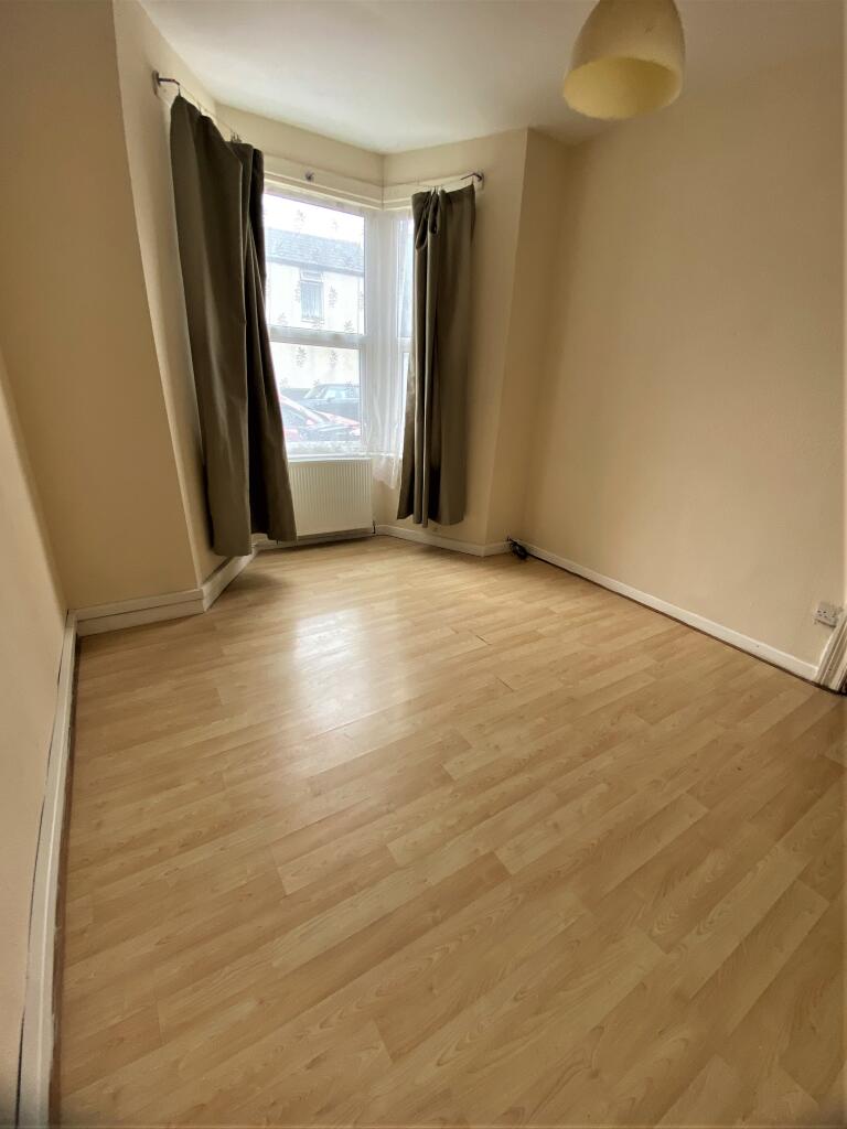 House in Cardiff - View 2