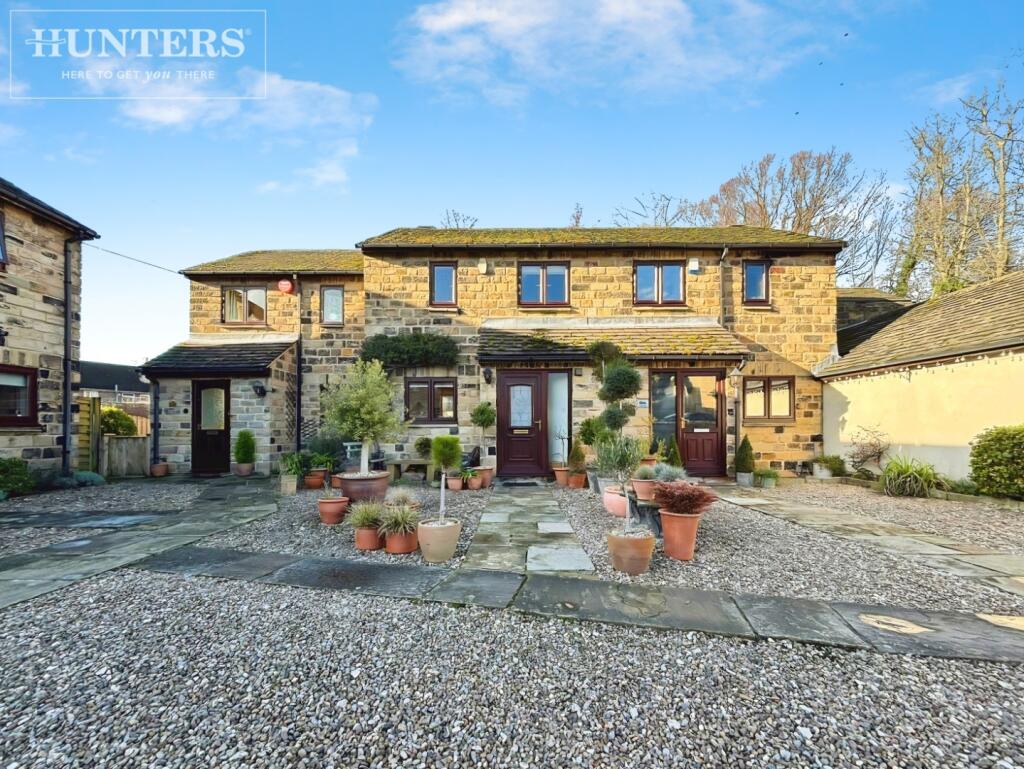 Main image of property: Alexander Gardens, Cawthorne, Barnsley, S75 4EW