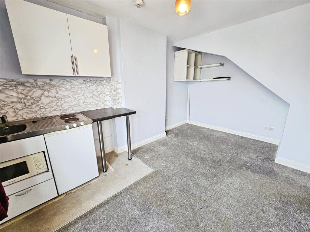 Main image of property: Sunnyside, London Road, Chalfont St. Giles, HP8